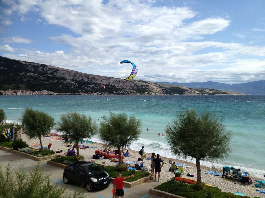Apartments Capic Baška Exteriör bild