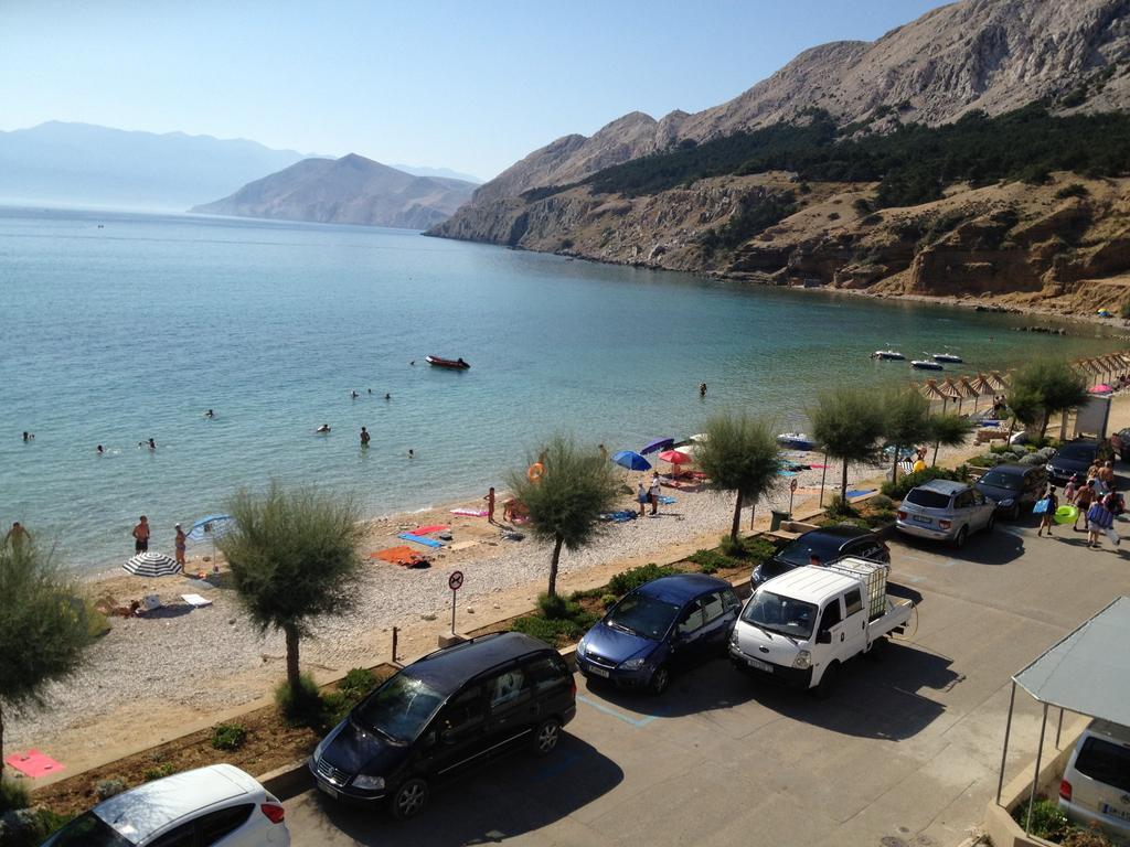 Apartments Capic Baška Exteriör bild